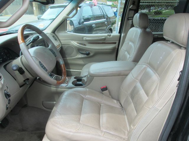 Lincoln Navigator 2000 photo 12