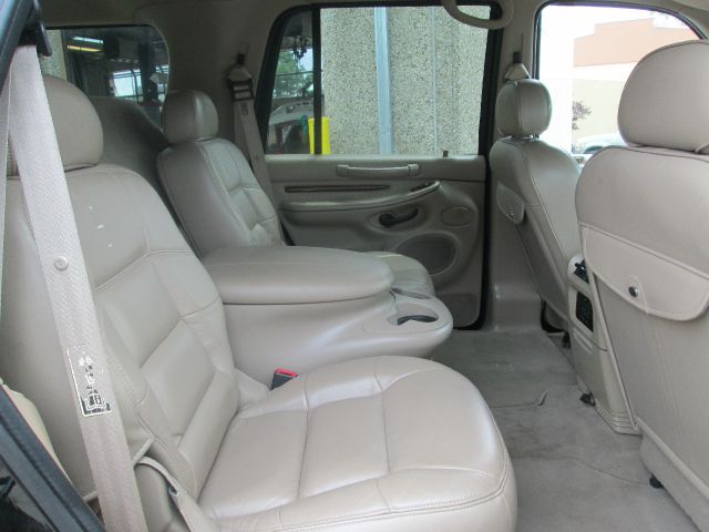 Lincoln Navigator 2000 photo 13