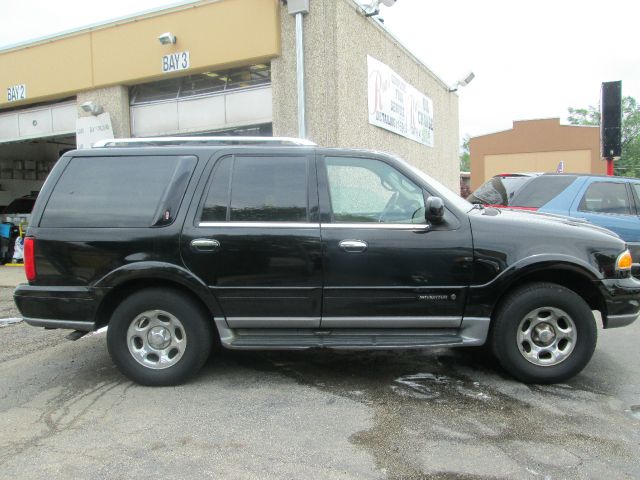 Lincoln Navigator 2000 photo 7