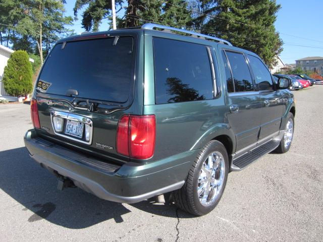 Lincoln Navigator 2000 photo 3