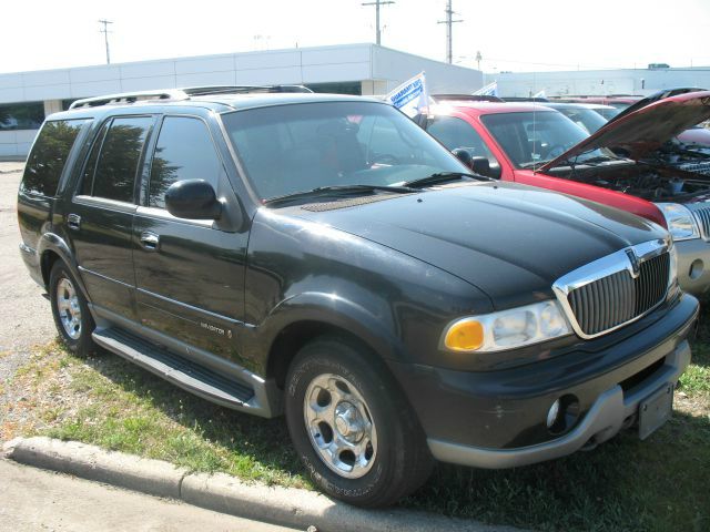 Lincoln Navigator 2001 photo 3