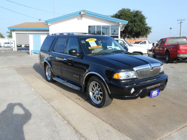 Lincoln Navigator 2001 photo 4