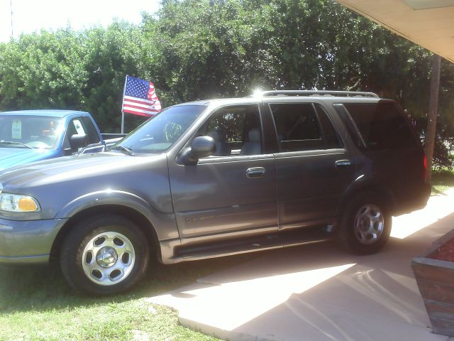 Lincoln Navigator 2001 photo 4