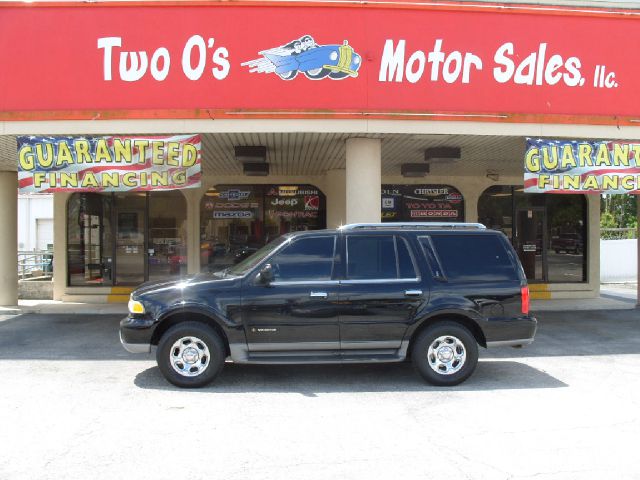 Lincoln Navigator 2001 photo 9