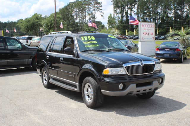 Lincoln Navigator 2001 photo 10