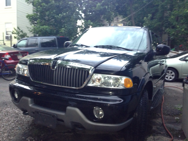 Lincoln Navigator 2001 photo 4