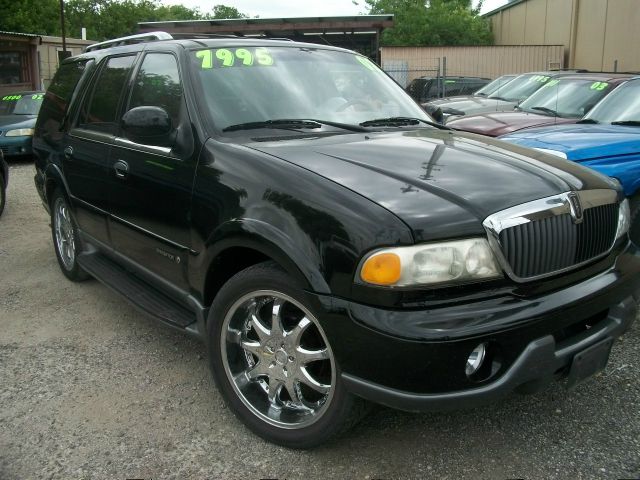 Lincoln Navigator 2002 photo 5