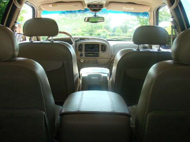 Lincoln Navigator 2002 photo 13
