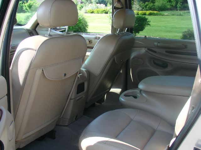 Lincoln Navigator 2002 photo 9