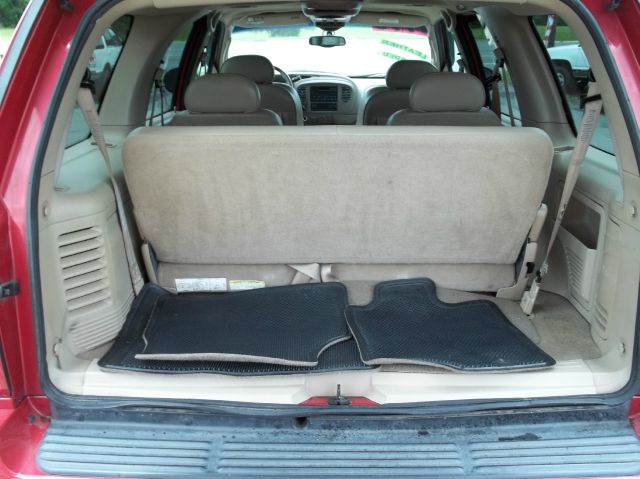 Lincoln Navigator 2002 photo 12