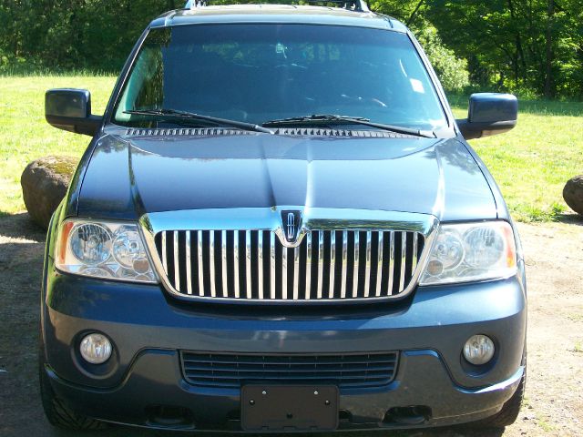 Lincoln Navigator 2003 photo 4