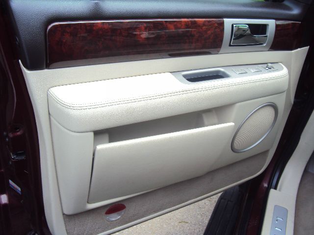 Lincoln Navigator 2003 photo 7