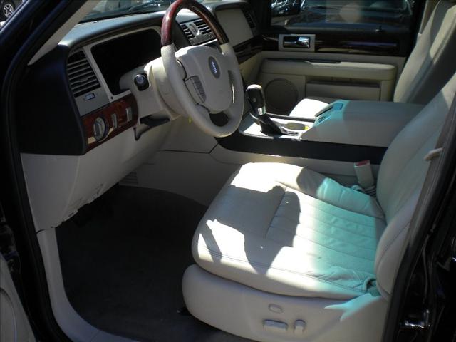 Lincoln Navigator 2003 photo 5