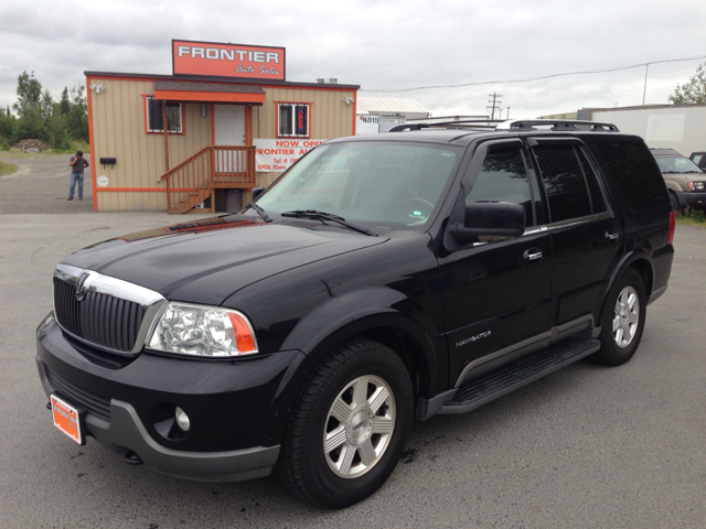 Lincoln Navigator 2003 photo 1