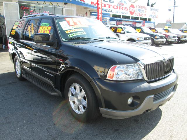 Lincoln Navigator 2003 photo 10