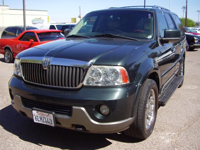 Lincoln Navigator 2003 photo 4