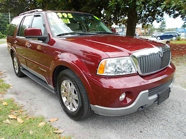 Lincoln Navigator 2004 photo 3