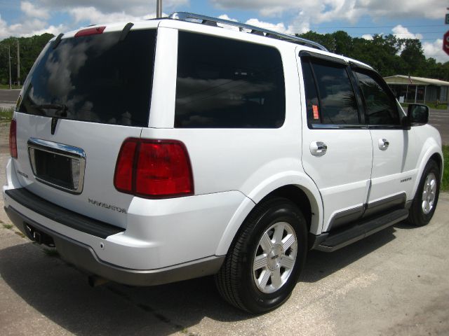 Lincoln Navigator Wagon LX SUV