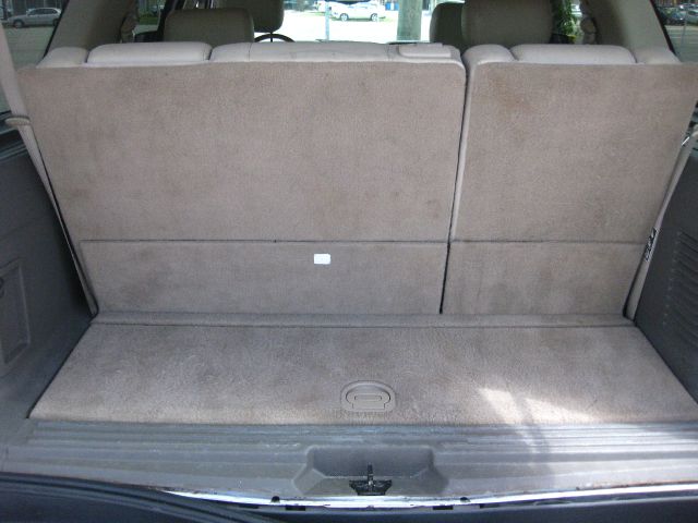 Lincoln Navigator 2004 photo 1