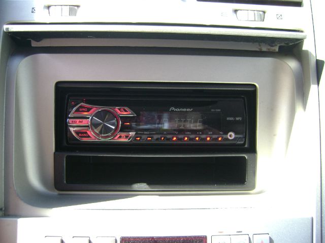 Lincoln Navigator 2004 photo 3