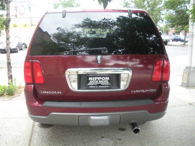 Lincoln Navigator 2004 photo 16