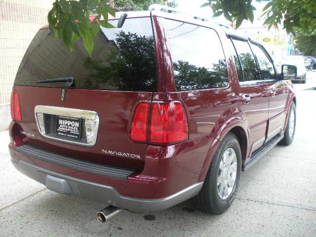 Lincoln Navigator 2004 photo 27