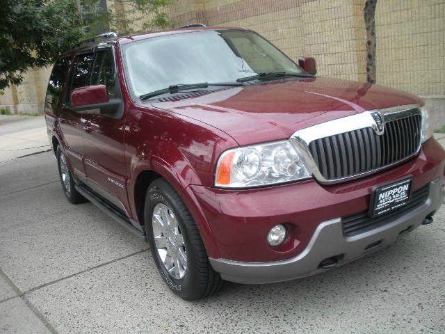 Lincoln Navigator 2004 photo 4