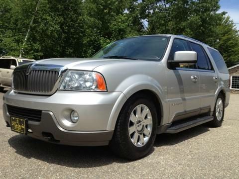 Lincoln Navigator 2004 photo 12