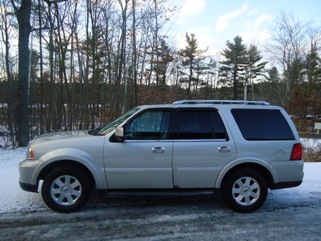 Lincoln Navigator 2005 photo 4