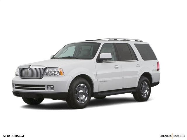 Lincoln Navigator 2005 photo 4