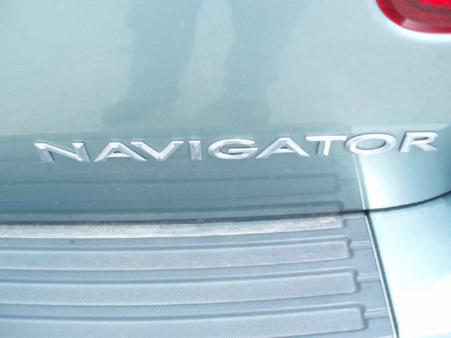 Lincoln Navigator 2005 photo 6