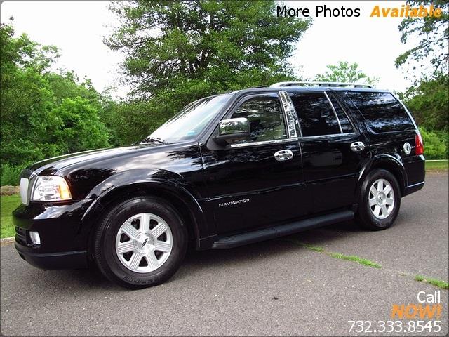 Lincoln Navigator 2005 photo 3