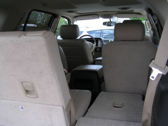 Lincoln Navigator 2005 photo 6