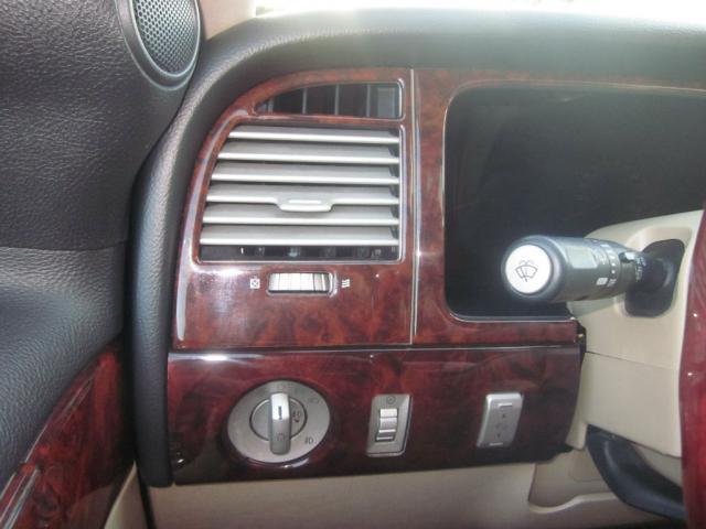 Lincoln Navigator 2005 photo 15