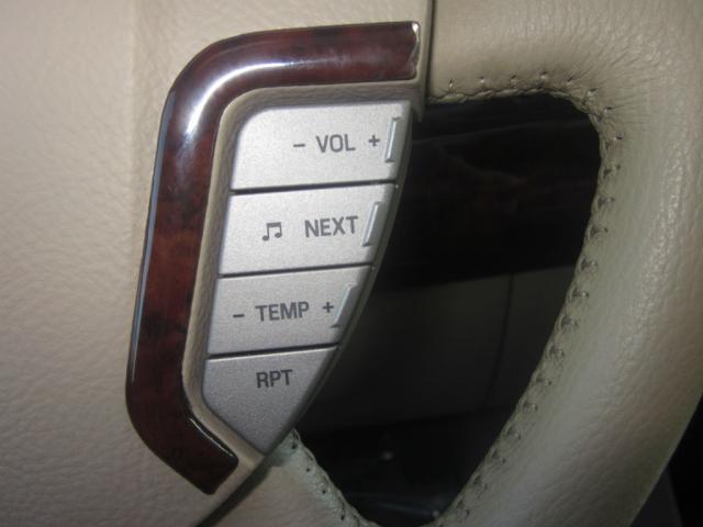 Lincoln Navigator 2005 photo 23