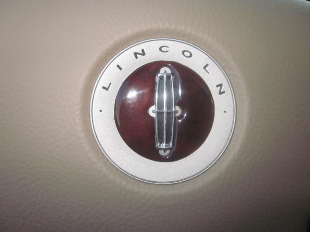 Lincoln Navigator 2005 photo 24