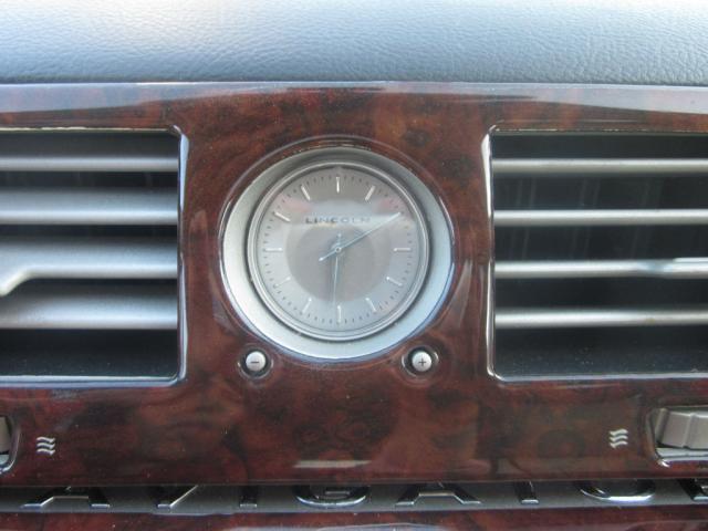 Lincoln Navigator 2005 photo 33