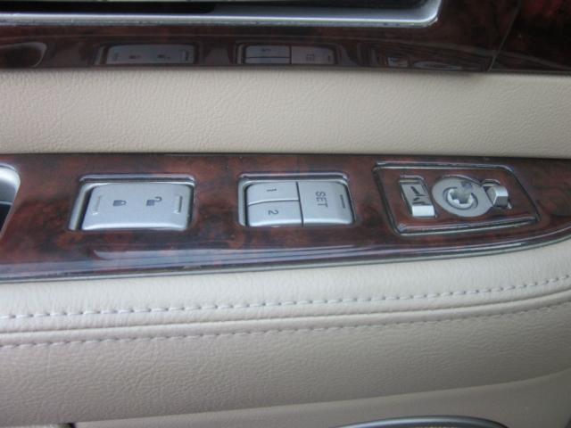 Lincoln Navigator 2005 photo 43