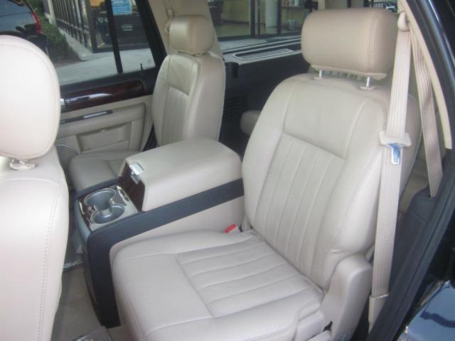 Lincoln Navigator 2005 photo 53