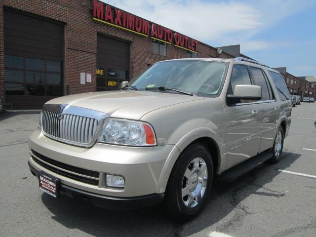 Lincoln Navigator 2005 photo 18