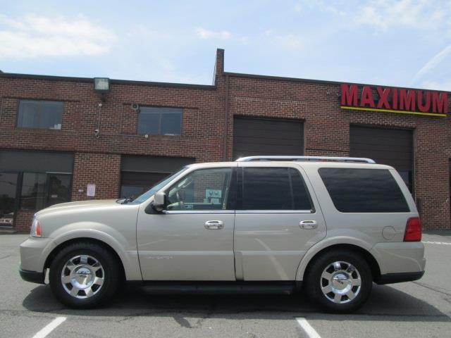 Lincoln Navigator 2005 photo 19