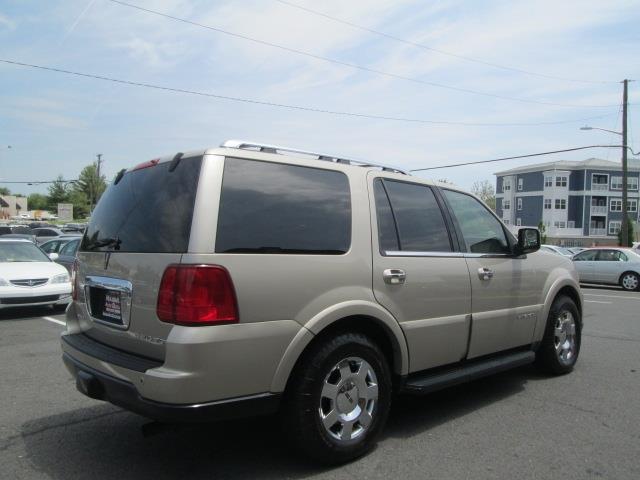 Lincoln Navigator 2005 photo 4