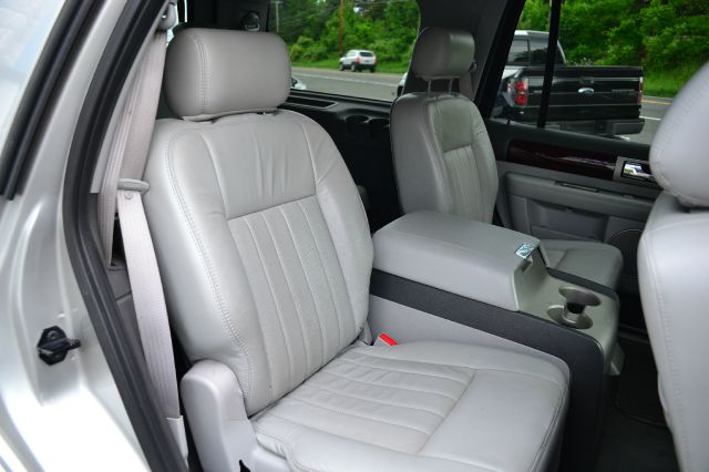 Lincoln Navigator 2006 photo 15