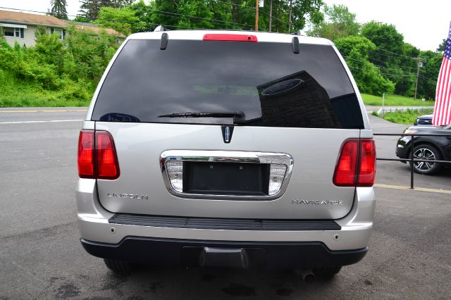 Lincoln Navigator 2006 photo 26