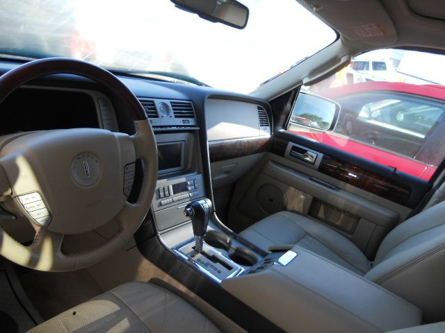 Lincoln Navigator 2006 photo 13