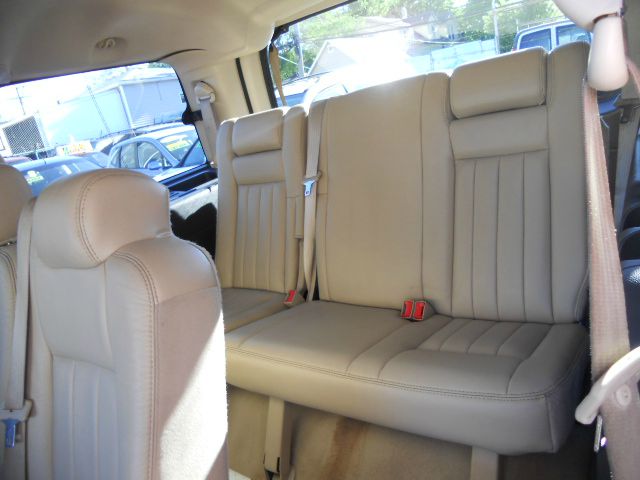 Lincoln Navigator 2006 photo 8