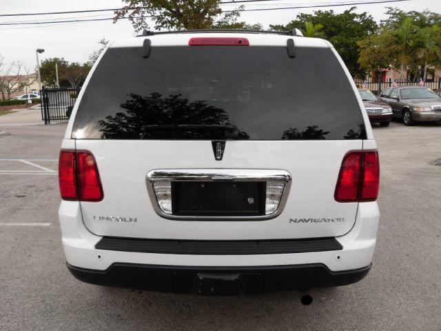 Lincoln Navigator 2006 photo 3