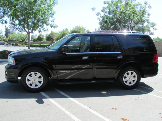 Lincoln Navigator GLS PZEV SUV