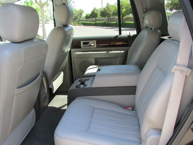 Lincoln Navigator 2006 photo 10