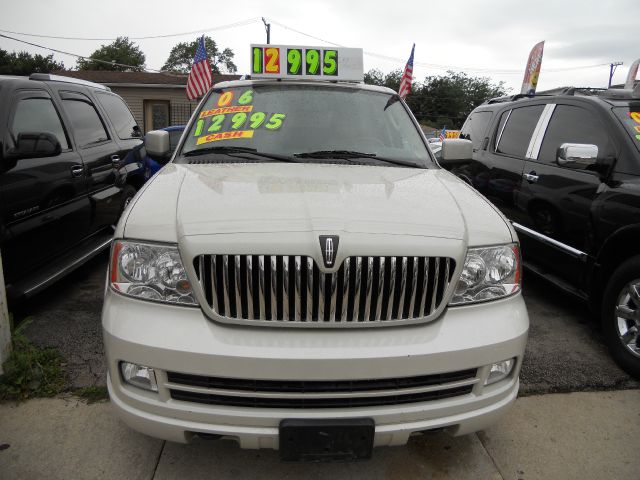 Lincoln Navigator 2006 photo 2